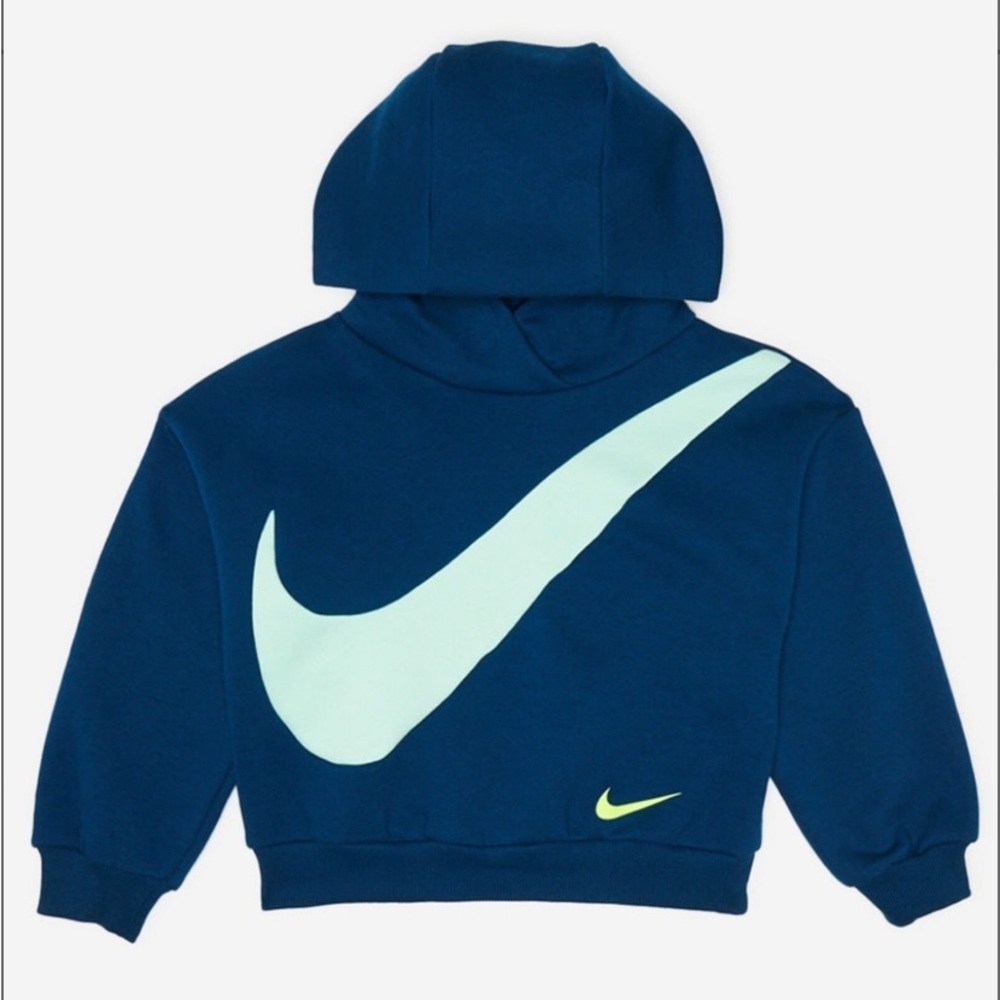 Nike Swoosh Essentials Pullover